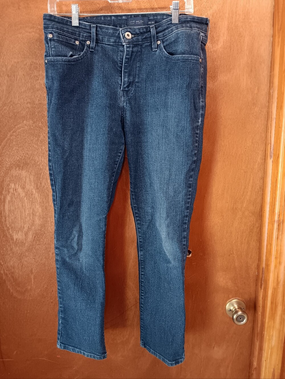 Levis Women's Dark Blue Slim Fit Jeans